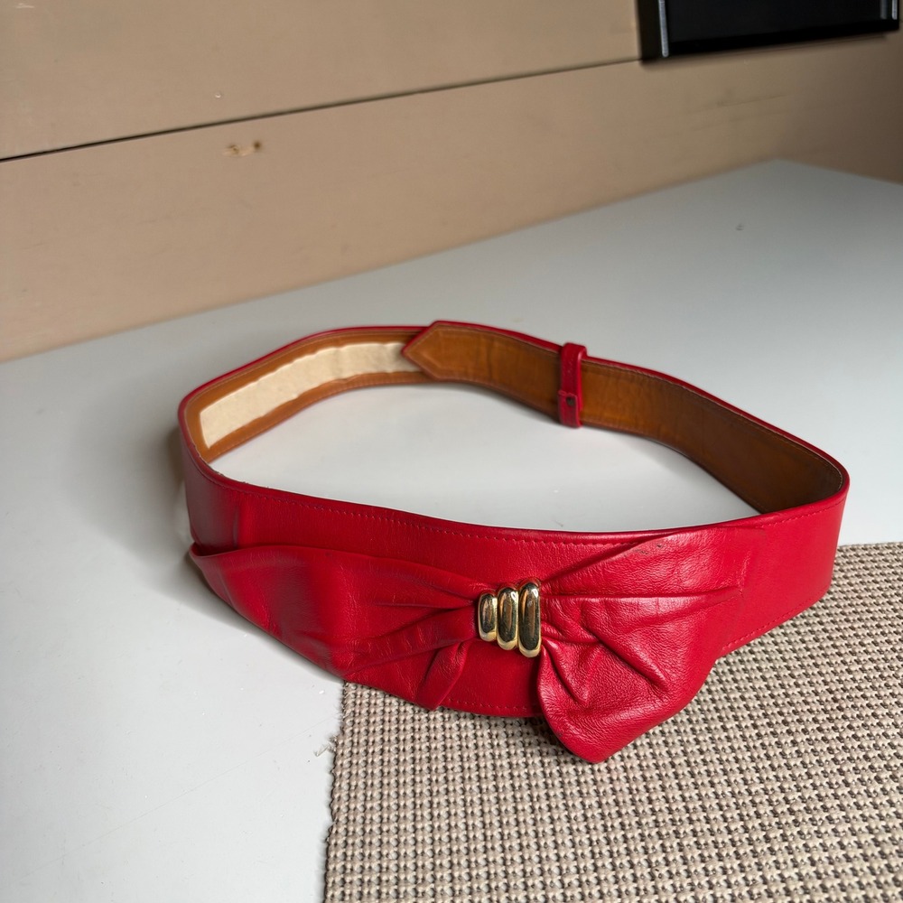 Vintage Ginnie Johansen Red Leather Bow Belt Gold Hardware Made in USA 1980s
